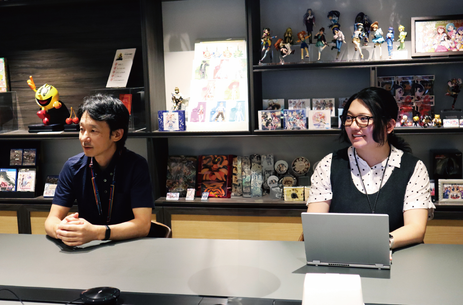 コーポレート本部人事総務部 ゼネラルマネージャー 山中 涼様 、 コーポレート本部 人事総務部 総務課 アシスタントマネージャー 有山 寿美子 様様